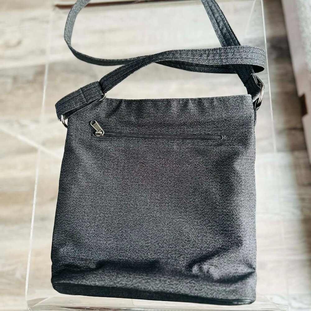 NWOT Jak’s “The Terminal” Grey Travel Scene Crossbody Bag with Adjustable Strap - Picture 2 of 9